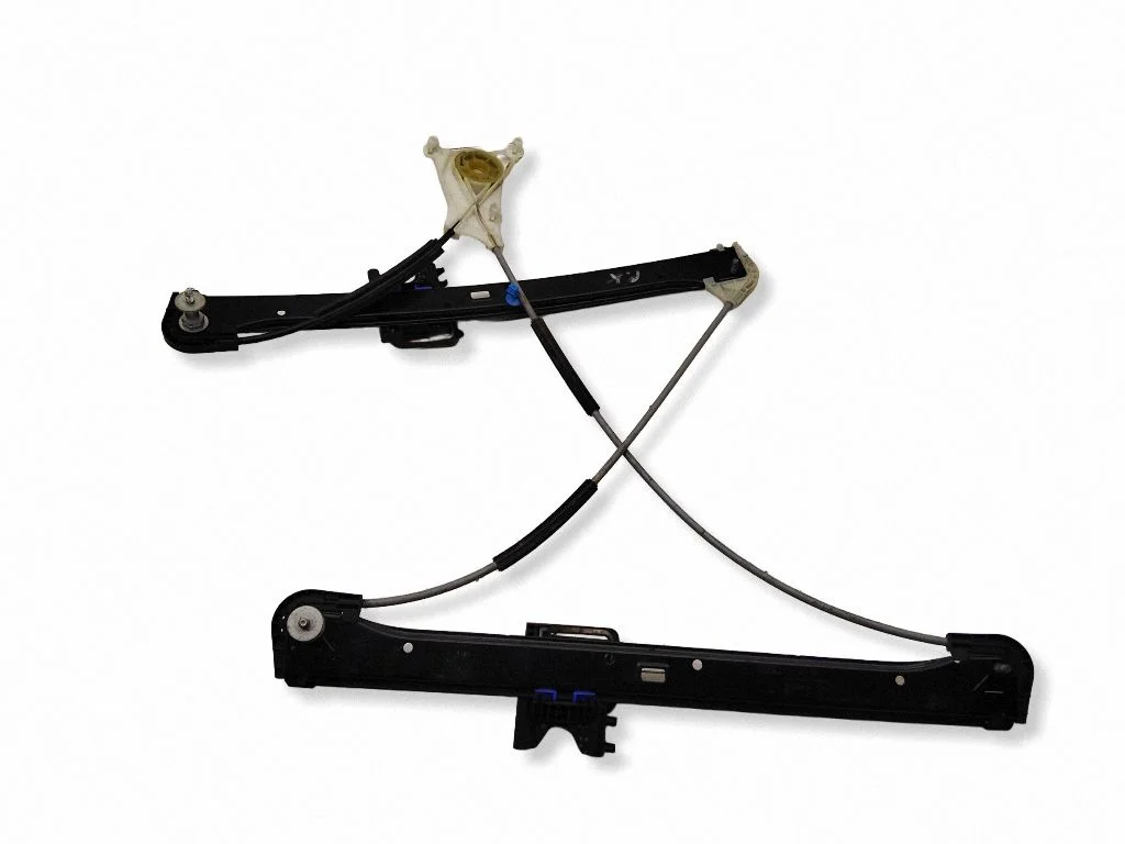 Front window lifting mechanism without motor 8V4837462