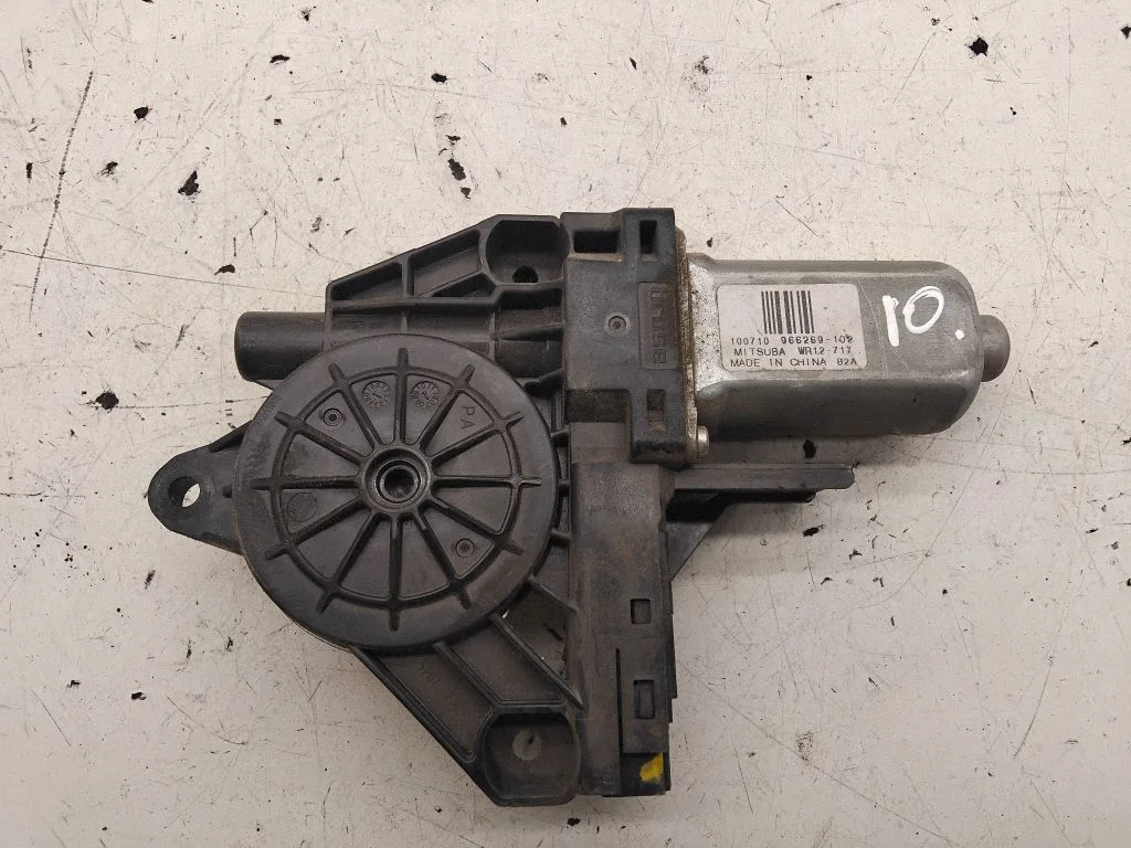 Priekšējā loga pacēlāja motoriņš 977426100