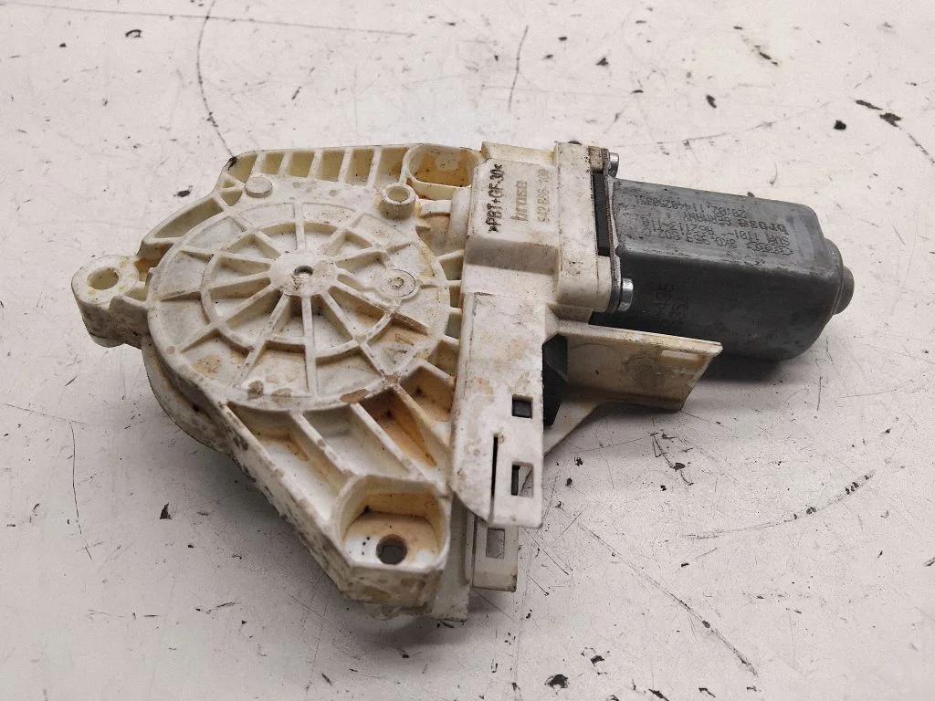Front door window regulator motor 8K0959802C
