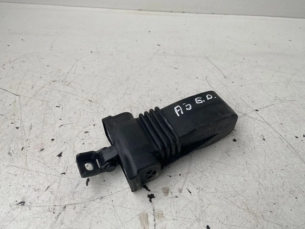 Tagaukse avamispiiraja – Audi A3 S3 8V (2013-2019)