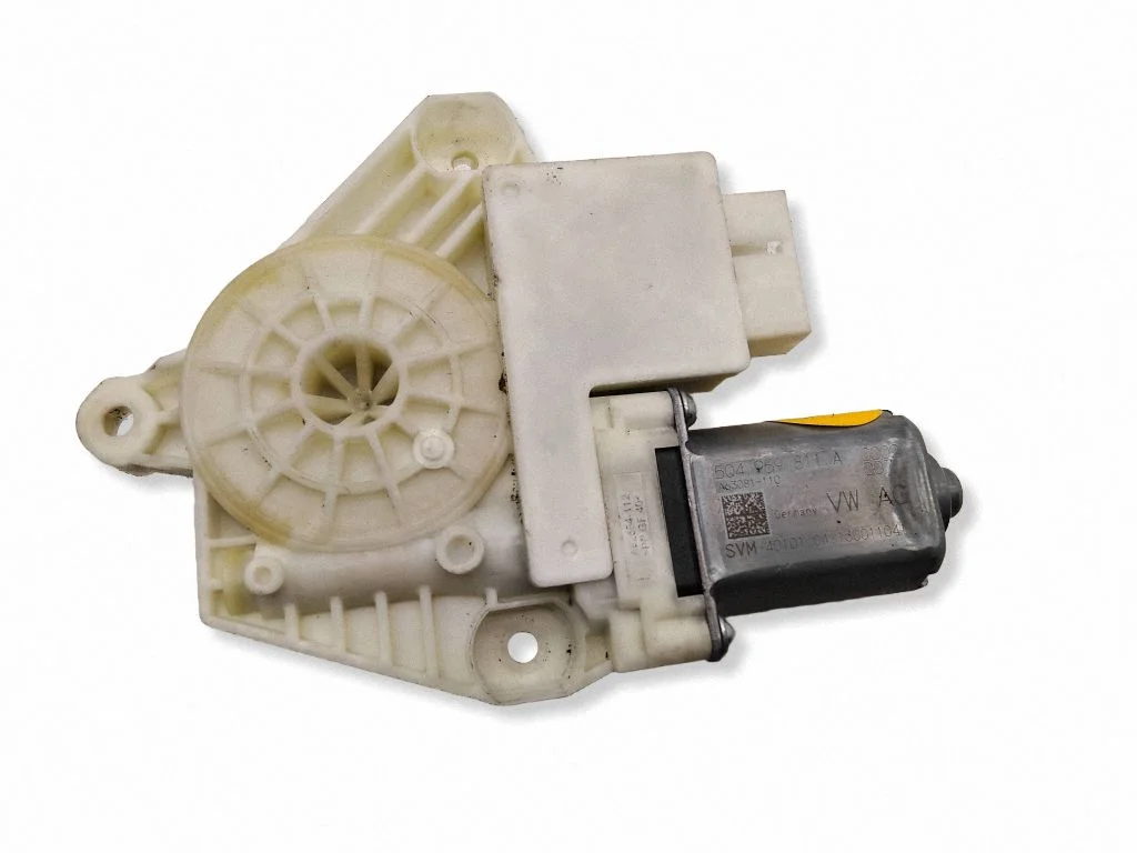 Aizmugurējā loga pacēlāja motoriņš 5Q4959811A