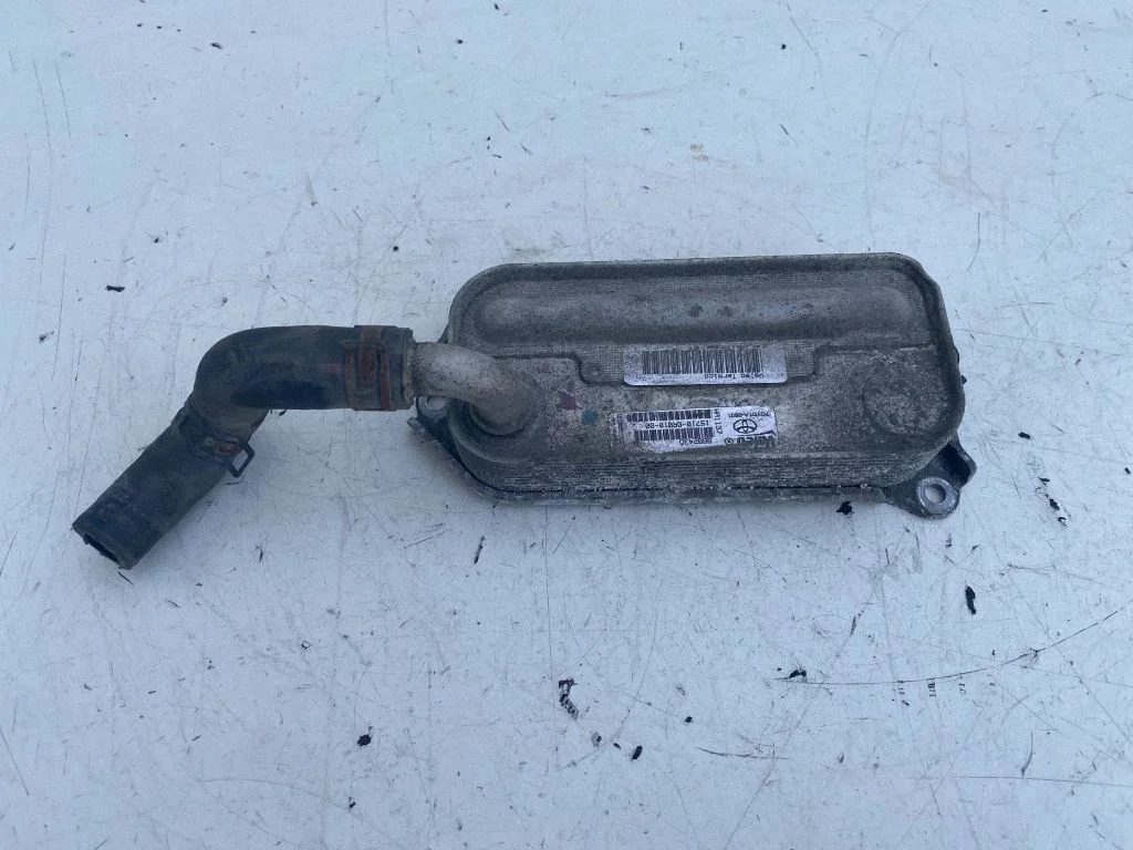 Eļļas filtra turētājs/dzesētājs 157100R01000