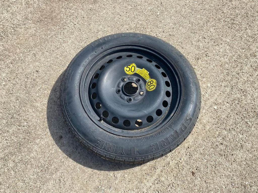 R16 rezerves ritenis – Volvo V50 (2008-2012)