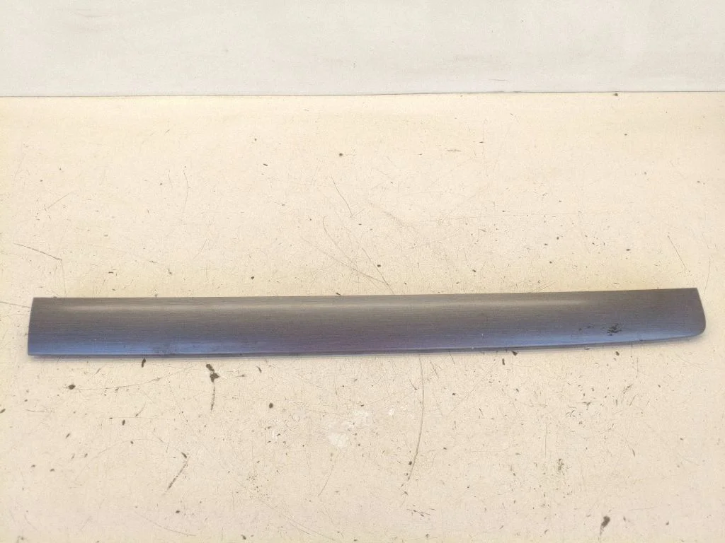 Dashboard glove box trim 321560100