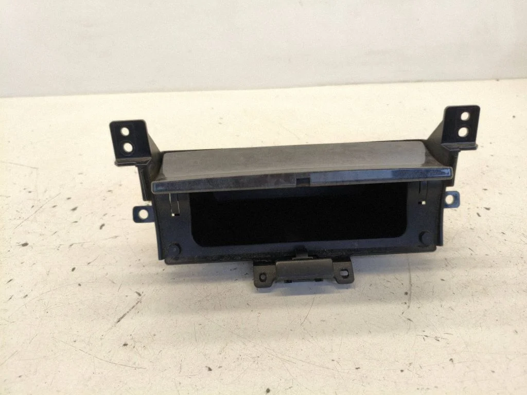 Schowek 1V8F0