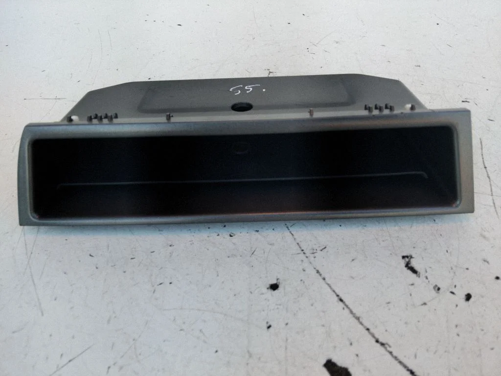 Dashboard storage box/compartment – Opel Vectra C (2005-2009)
