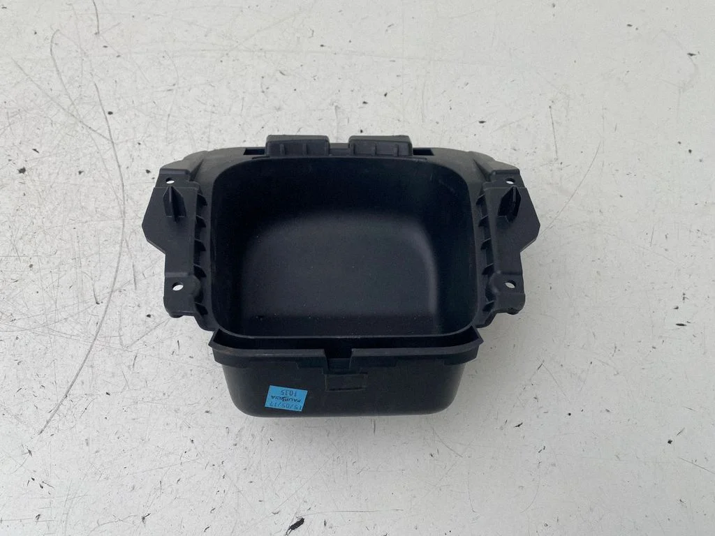 Dashboard storage box/compartment – Peugeot 208 I (2012-2019)