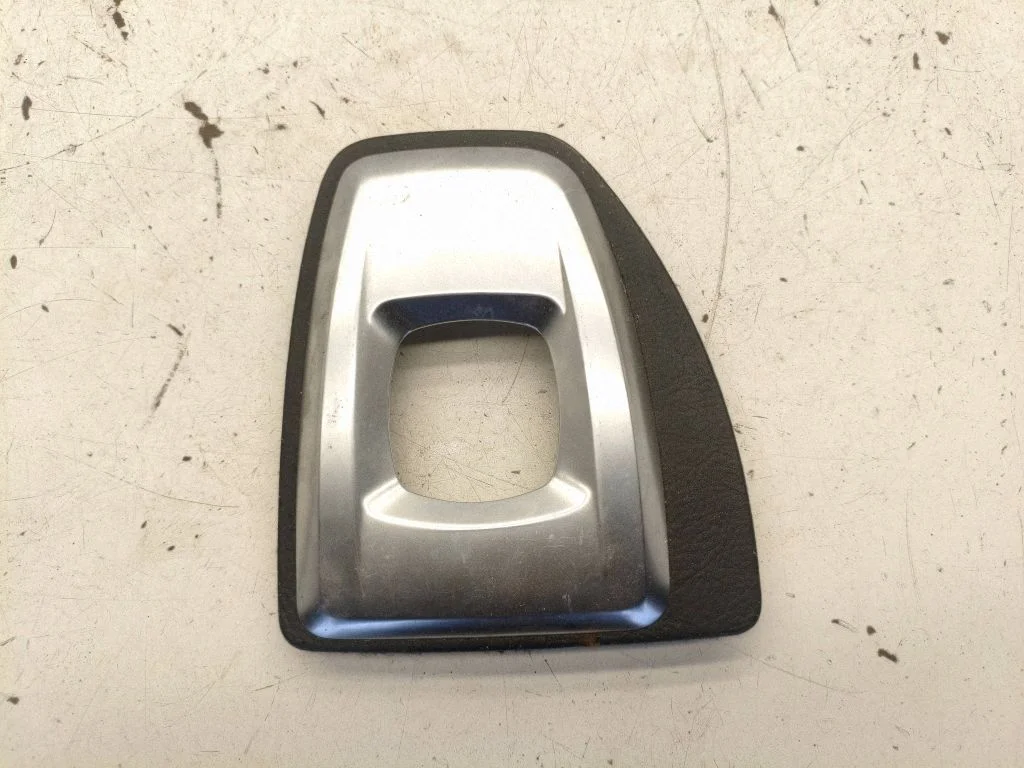 Pārnesumu pārslēga sviras apdare (plastmasas) 14949210