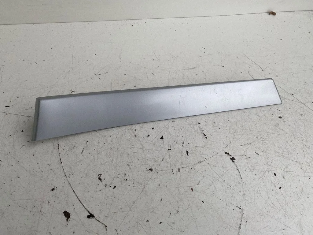 Center console decorative trim 1222764
