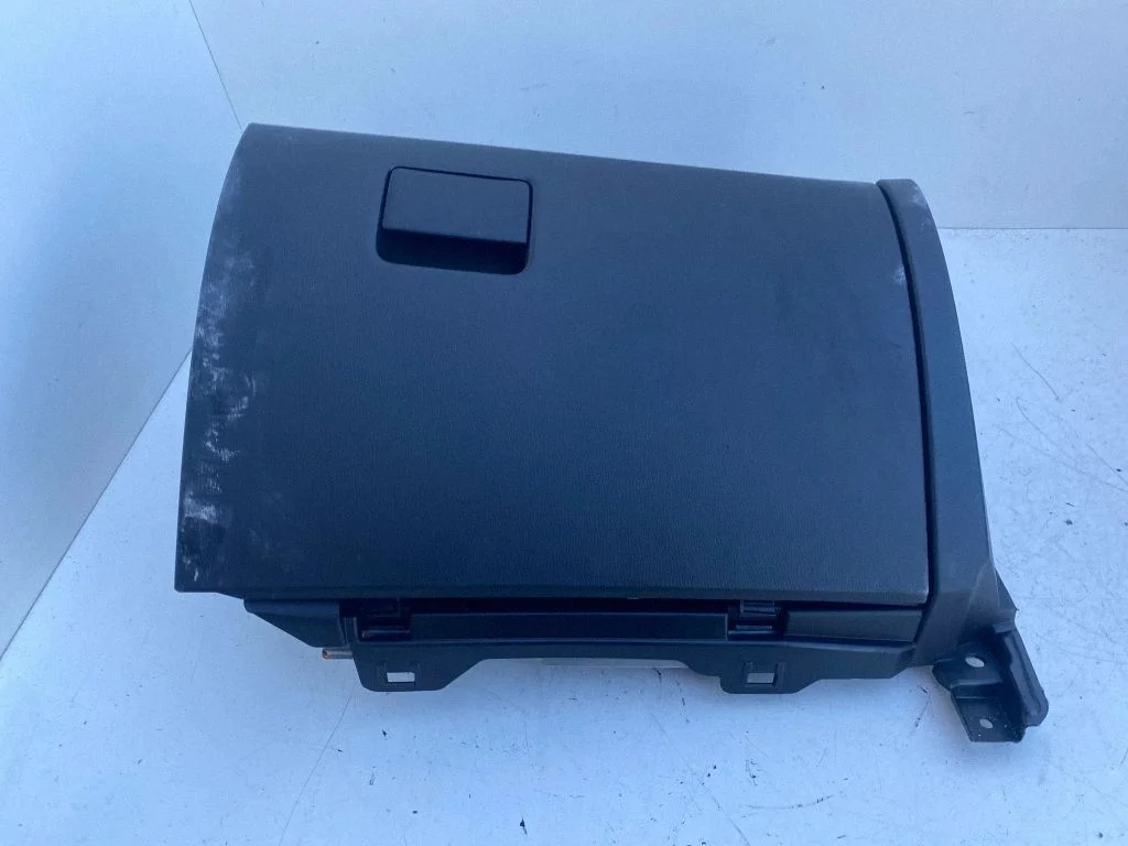 Glove box set BHN164261