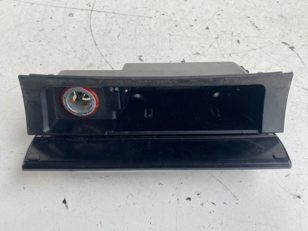 Ashtray (front) 3C0863284K