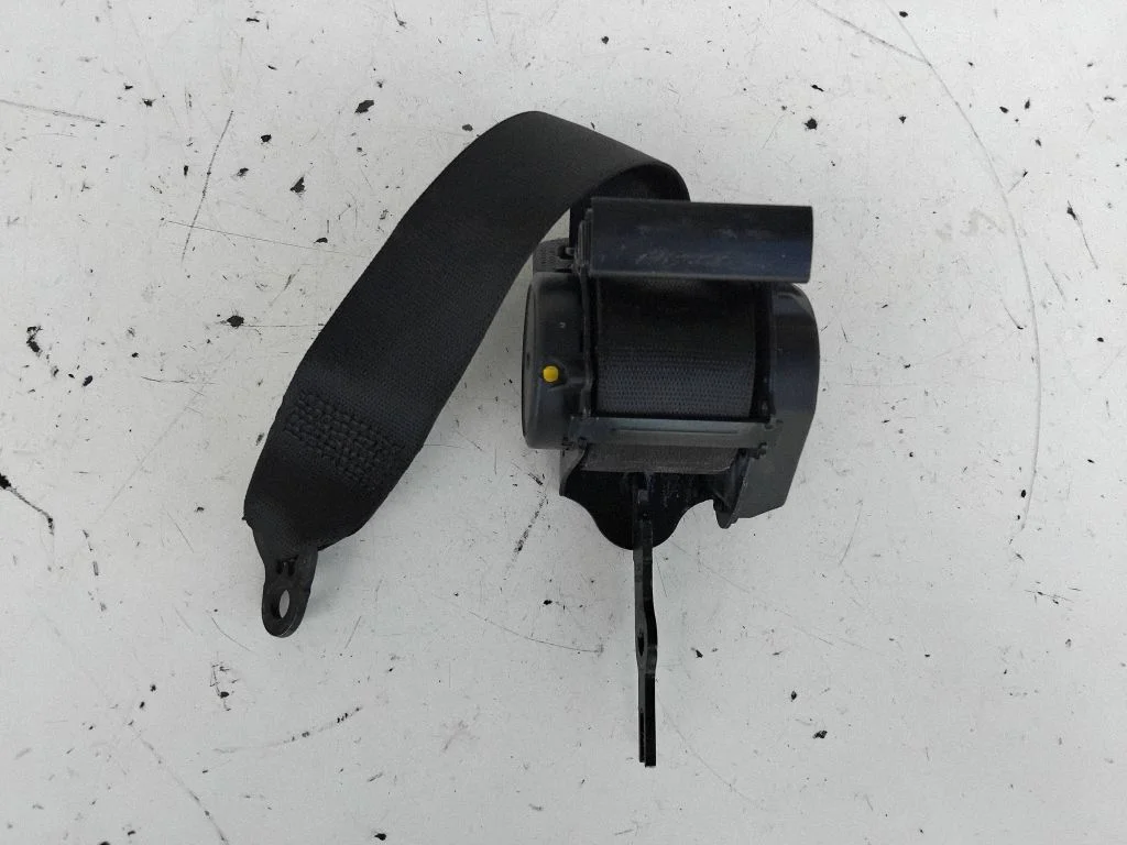 Tagumine turvavöö 619185300E