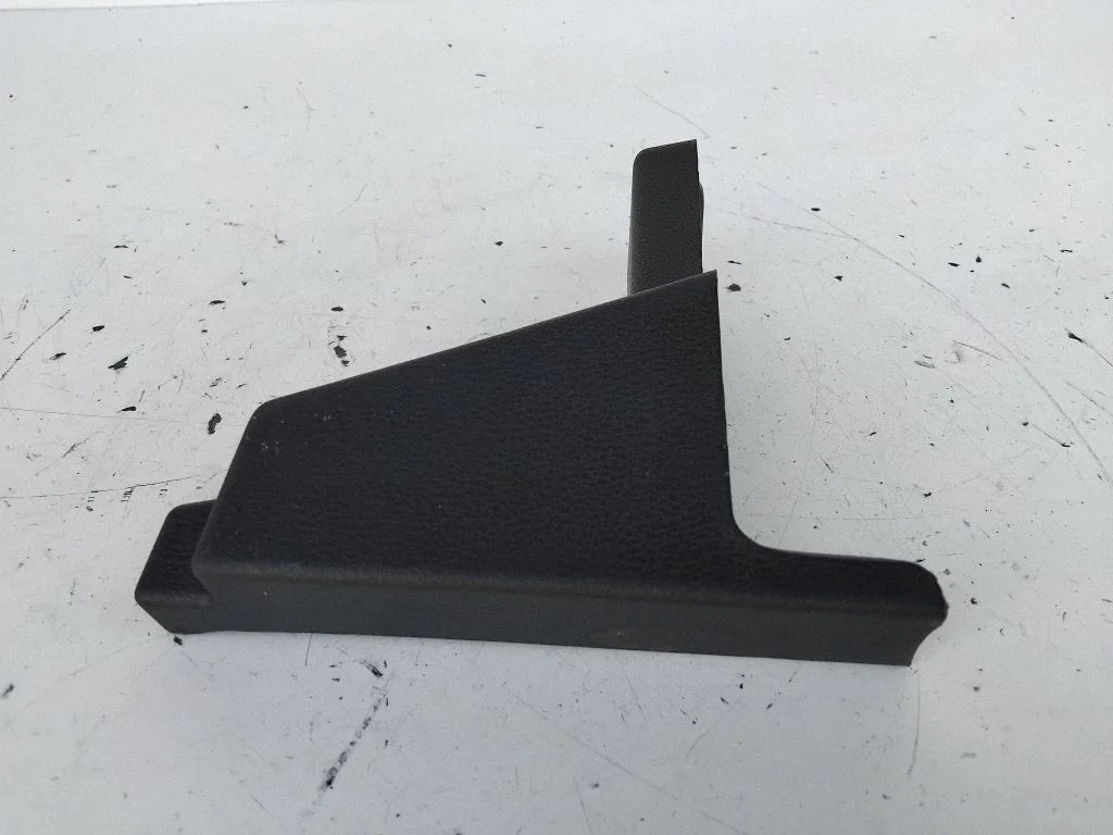 Parcel shelf load cover mount bracket 8V0863423A