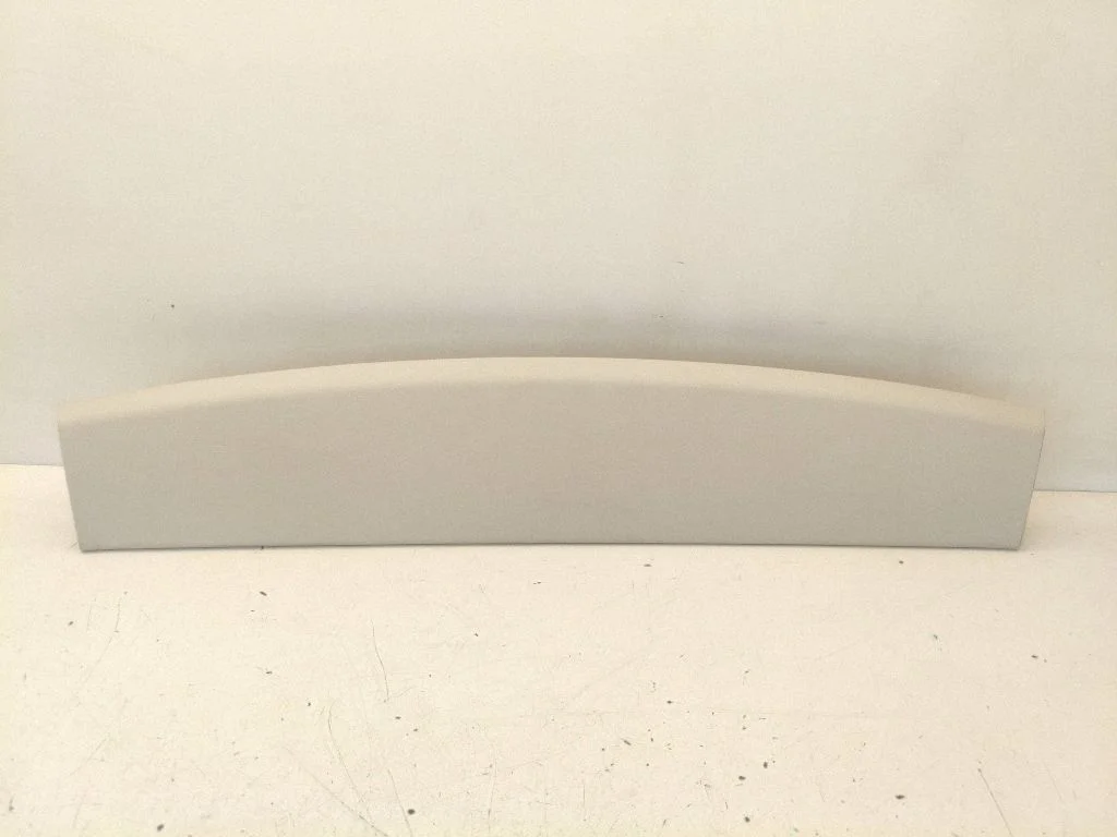 Tailgate/trunk upper cover trim BM51A46404ADW