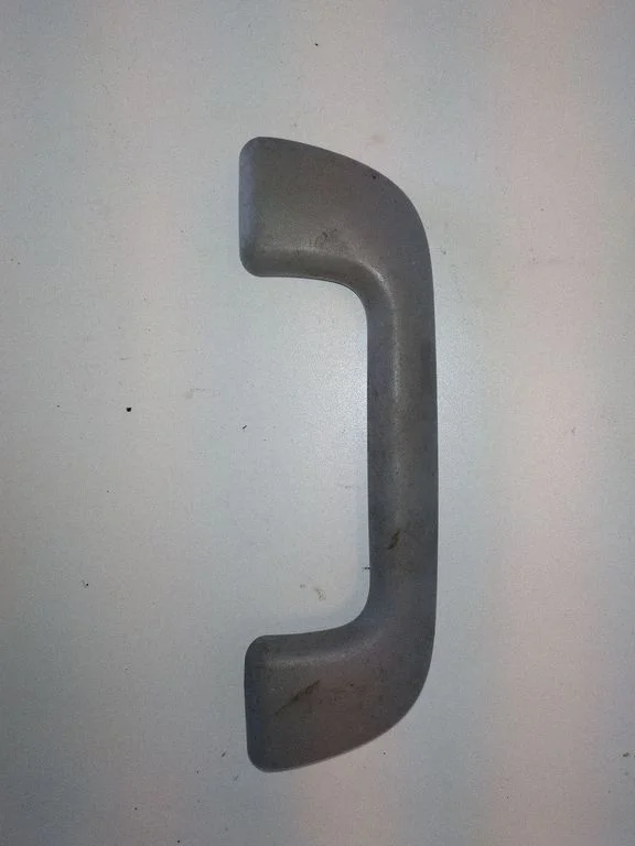Front interior roof grab handle 6746838010