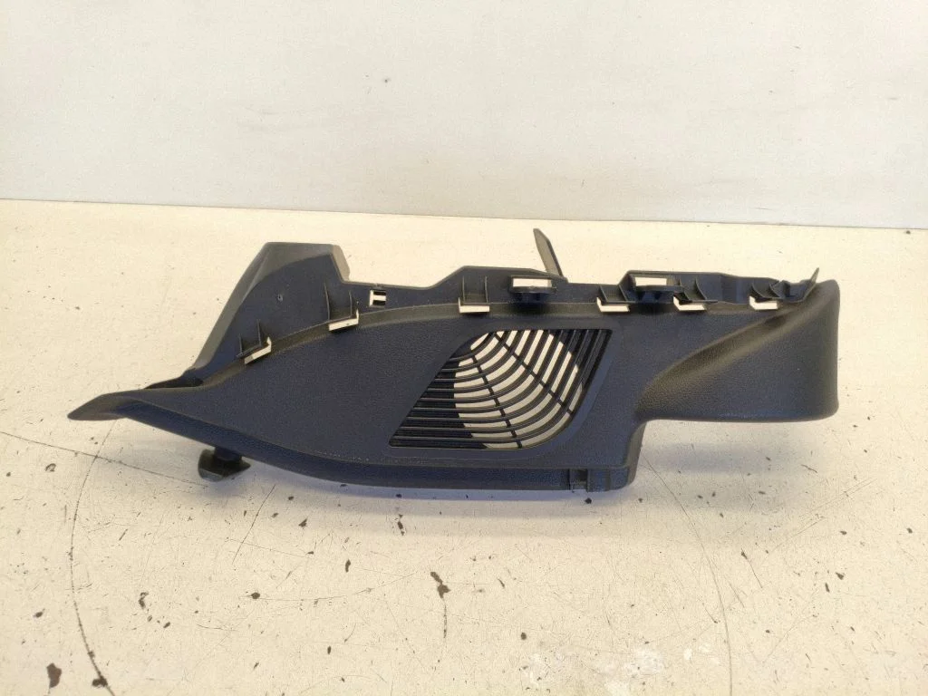 Parcel shelf speaker trim grill 51467221043
