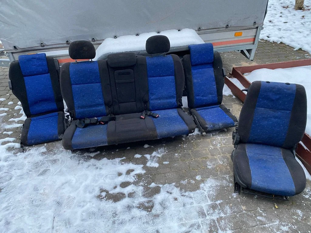 Interior set