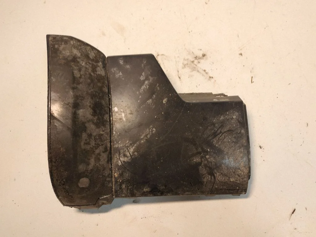 Side skirt rear trim 4Z7853580