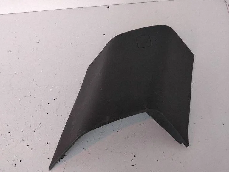 (D)pillar trim (top) DK6231011A