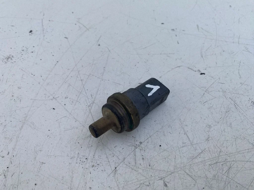 Jahutusvedeliku temperatuuriandur – Volkswagen Passat B6 (2005-2010)