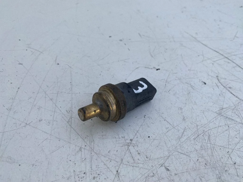 Jahutusvedeliku temperatuuriandur – Volkswagen Passat B6 (2005-2010)