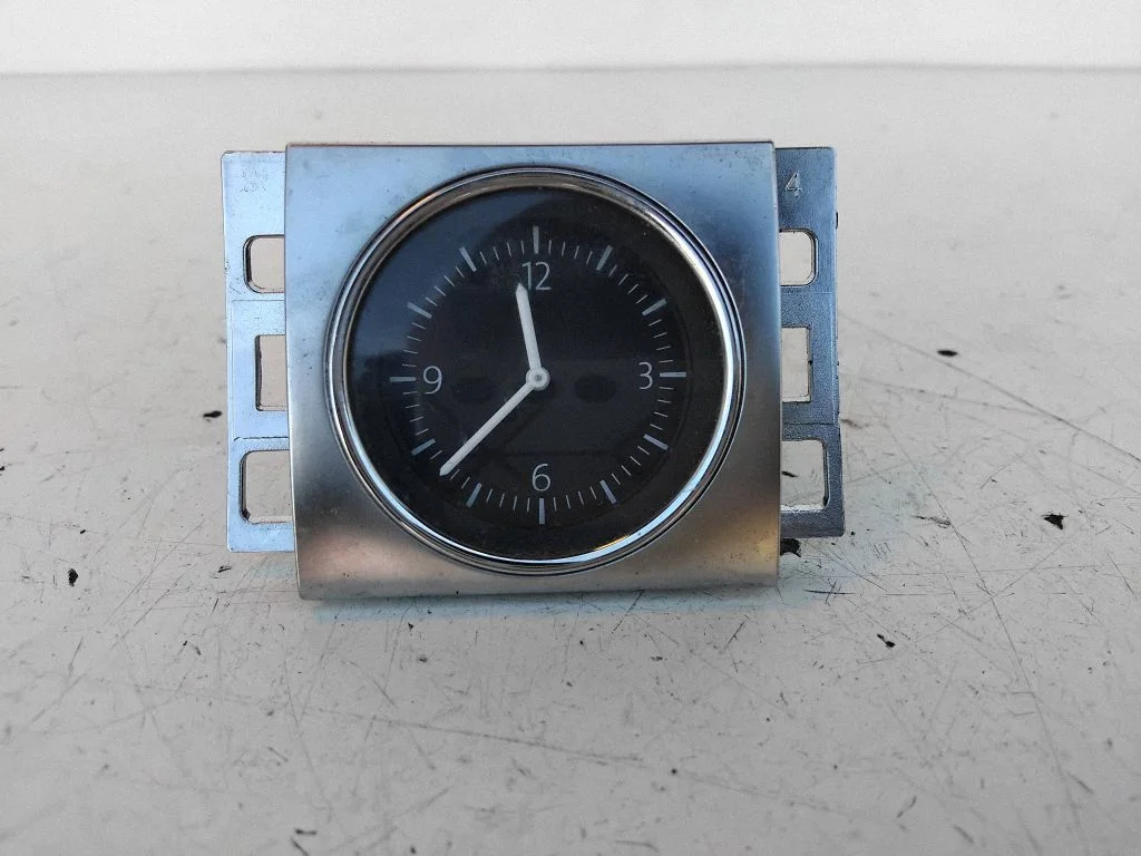 Clock 3AA919204A