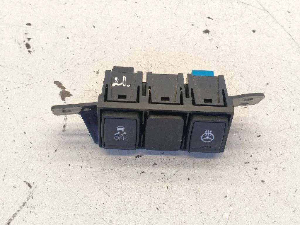 Traction control (ASR) switch