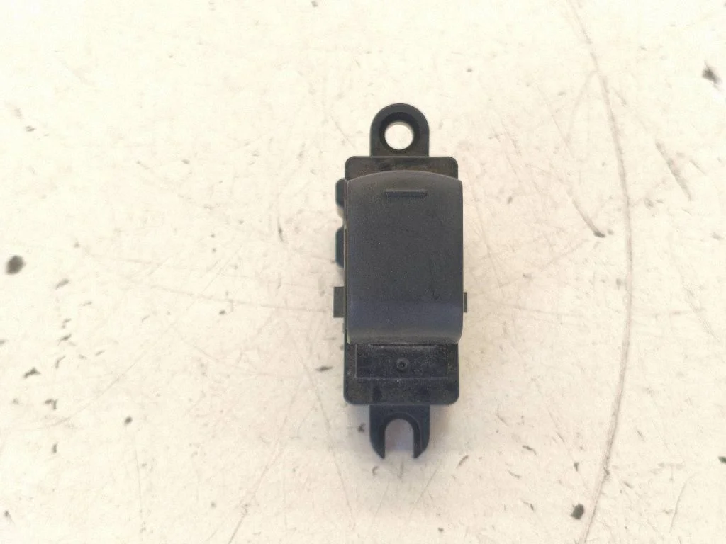 Elektrisko logu slēdzis 25411JD000
