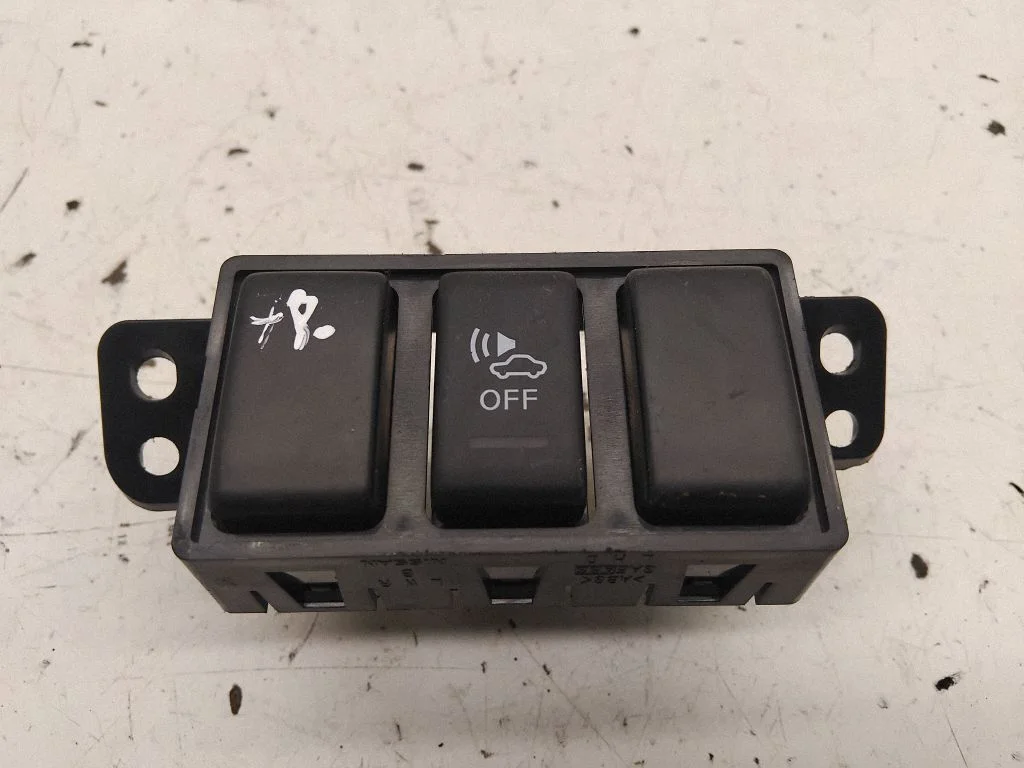 Other switches/knobs/shifts 68492