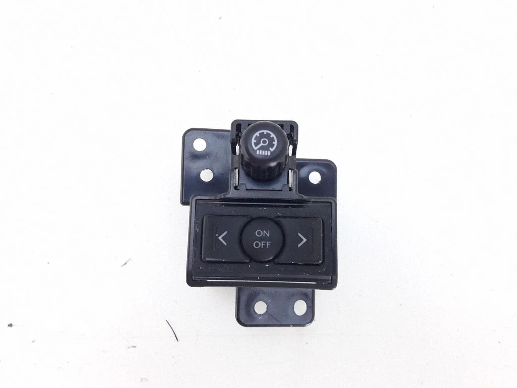 Panel lighting control switch – Lexus IS 220D-250-350 (2006-2013)