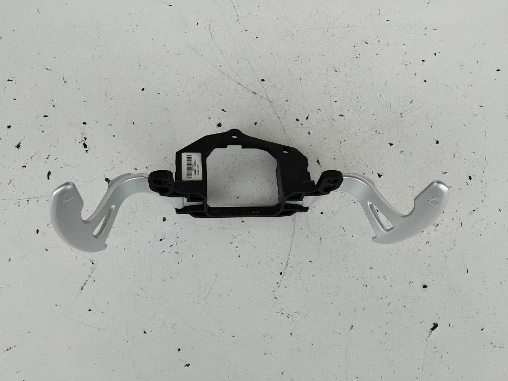 Gear shift switch/knob – Mitsubishi Outlander (2013-2021)