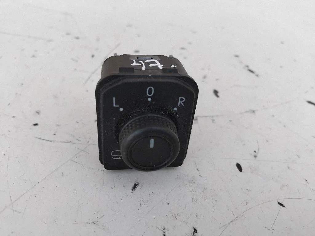 Wing mirror switch 3G0959565B