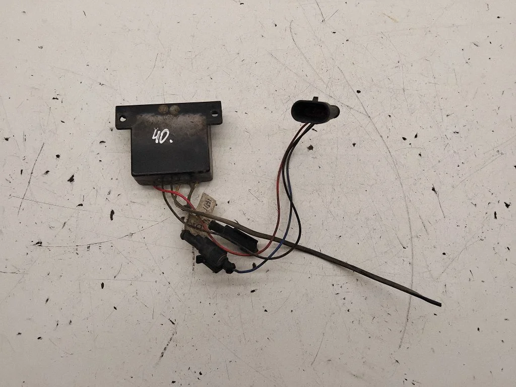 Day light relay – Toyota Land Cruiser (J150) (2009-)