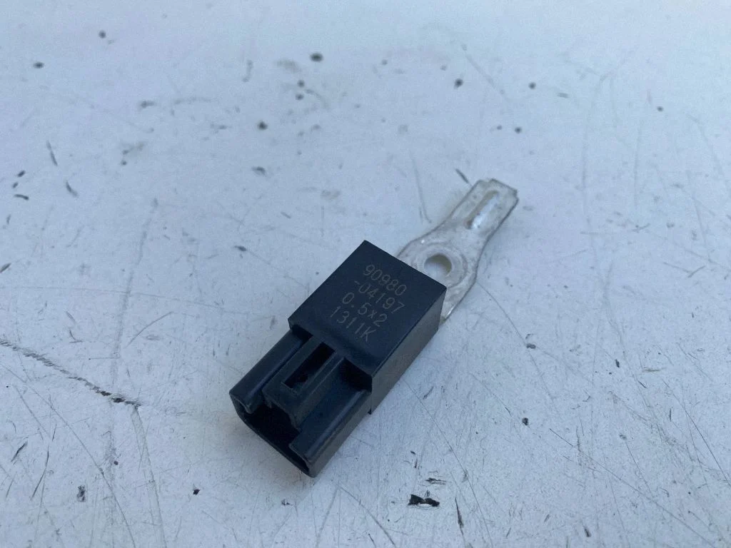 Other relay 9098004197