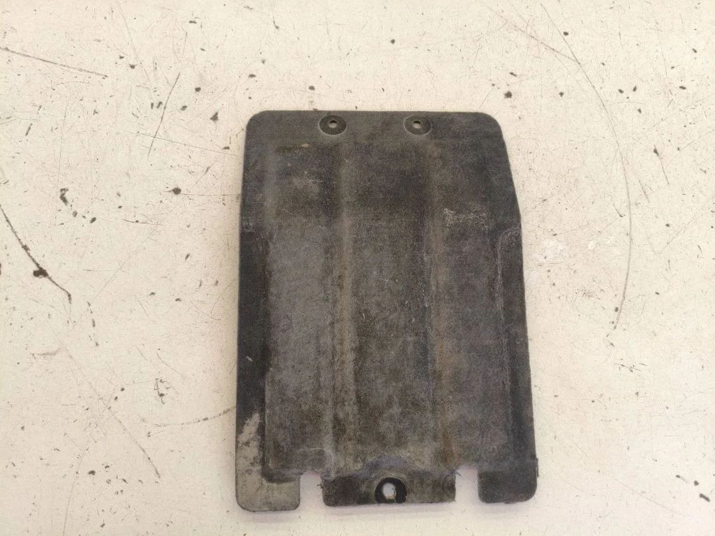 Pickup box liner LJ8B111E66BC