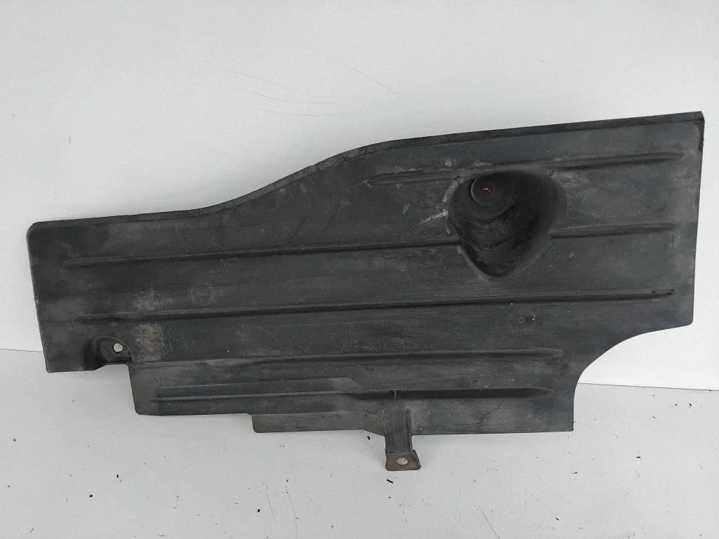 Apakšas aizsargs AV61R11778AF