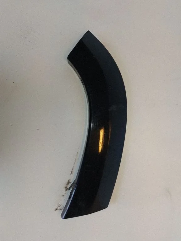 Rear arch trim 7565342090