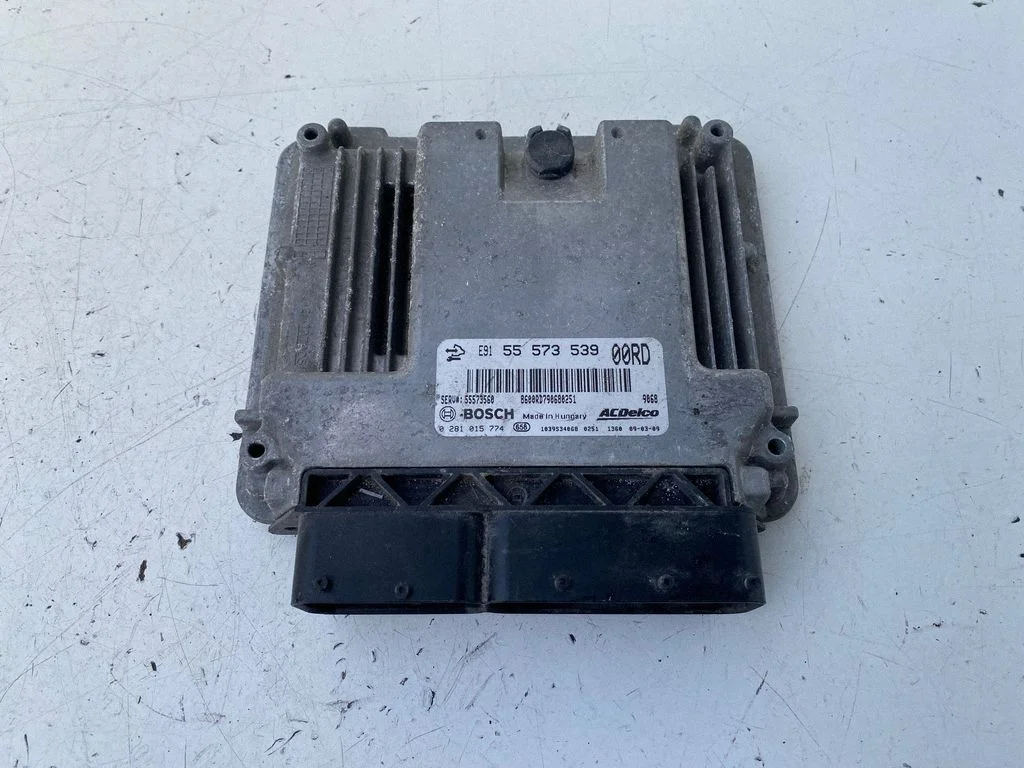 Engine control unit/module 55573539