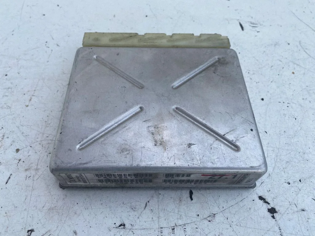 Engine control unit/module – Volvo V70 (2000-2004)