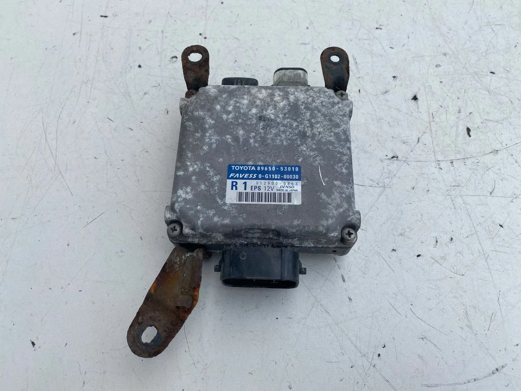 Roolivõimendi juhtplokk – Lexus IS 220D-250-350 (2006-2013)