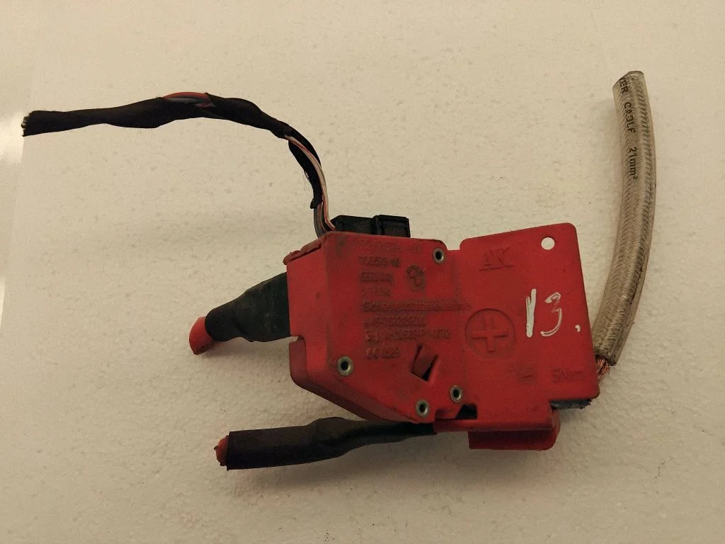 Positive cable (battery) 10057310