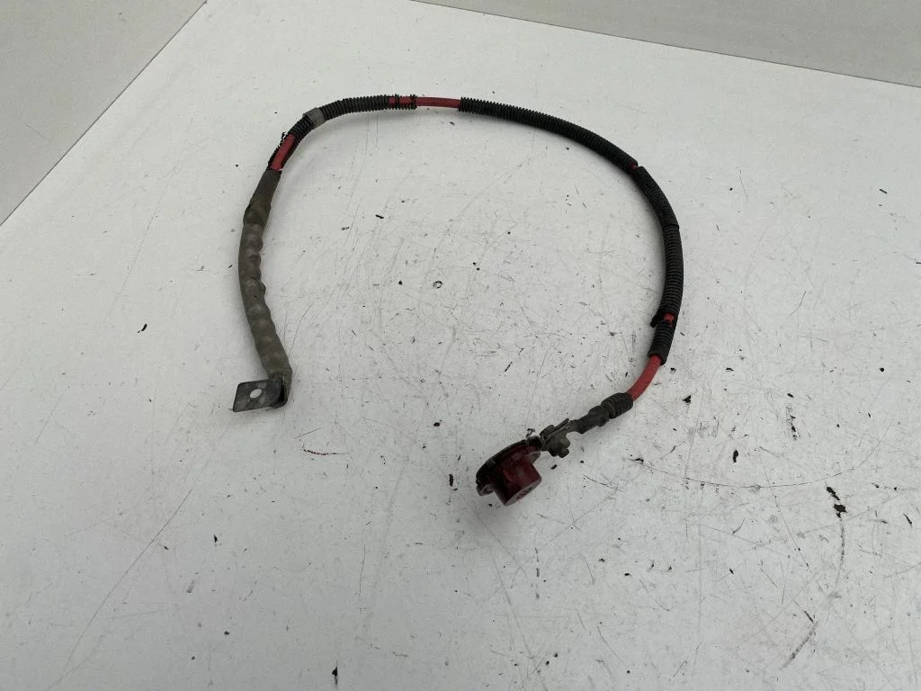 Positive cable (battery)