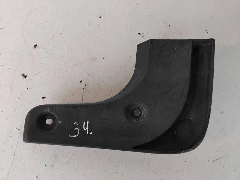 Aizmugurējais dubļusargs 86842D4000