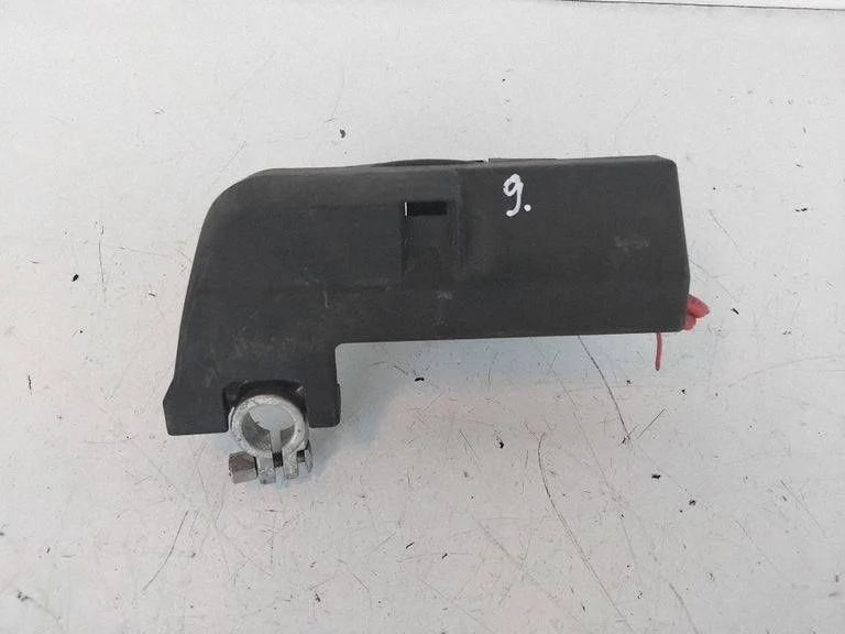 Plussjuhtmete ühendussõlm KB8J4590