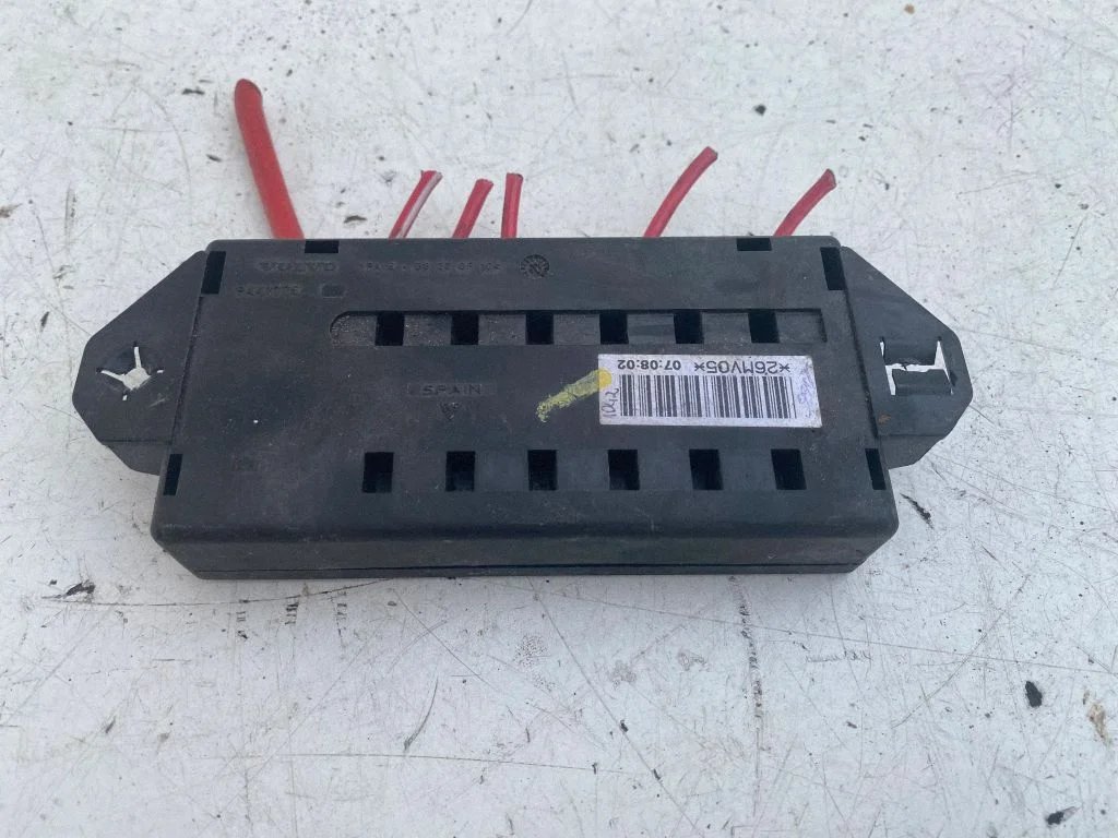 Plusa vadu savienojuma mezgls 9441776