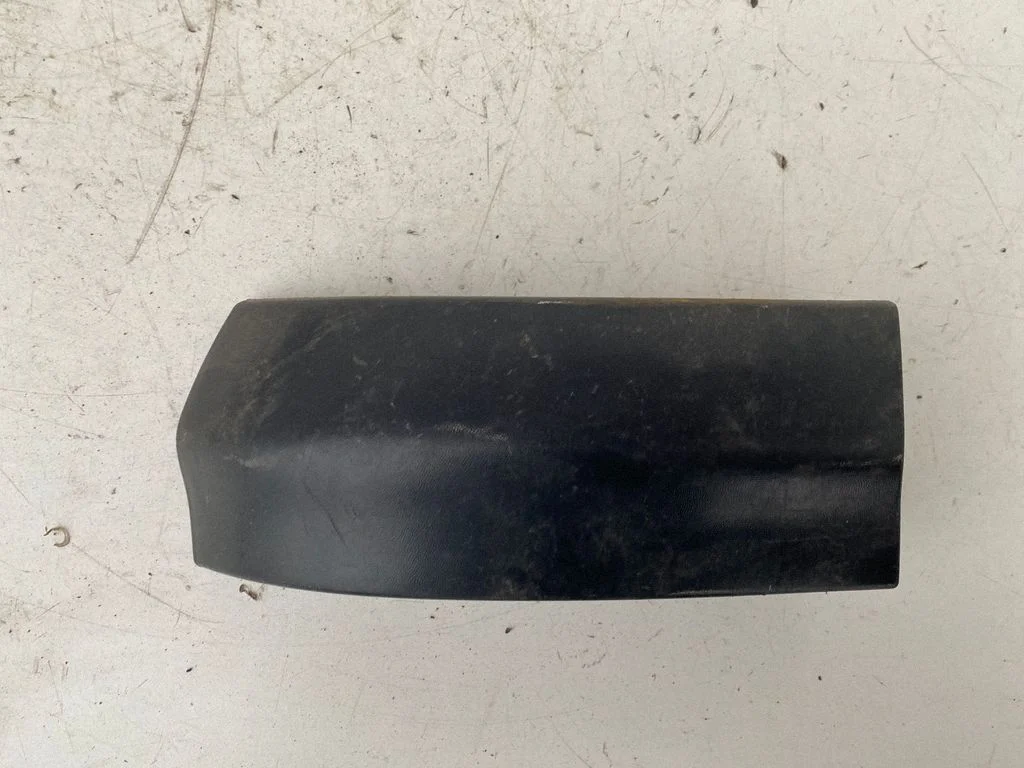 Rear bumper corner part panel trim 090597595