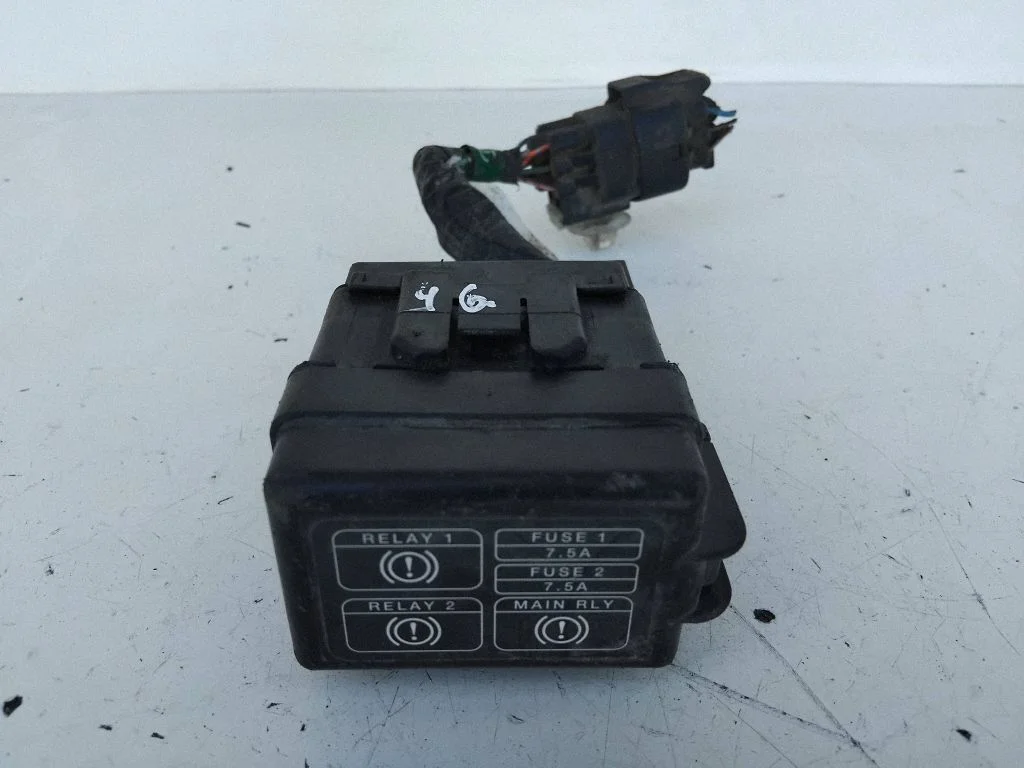 Drošinātāju bloks G8HN1C2TRH