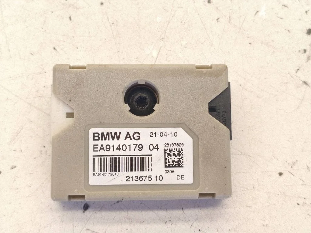 Aerial antenna amplifier – BMW 7 Series F01 F02 F03 F04 (2008-2016)