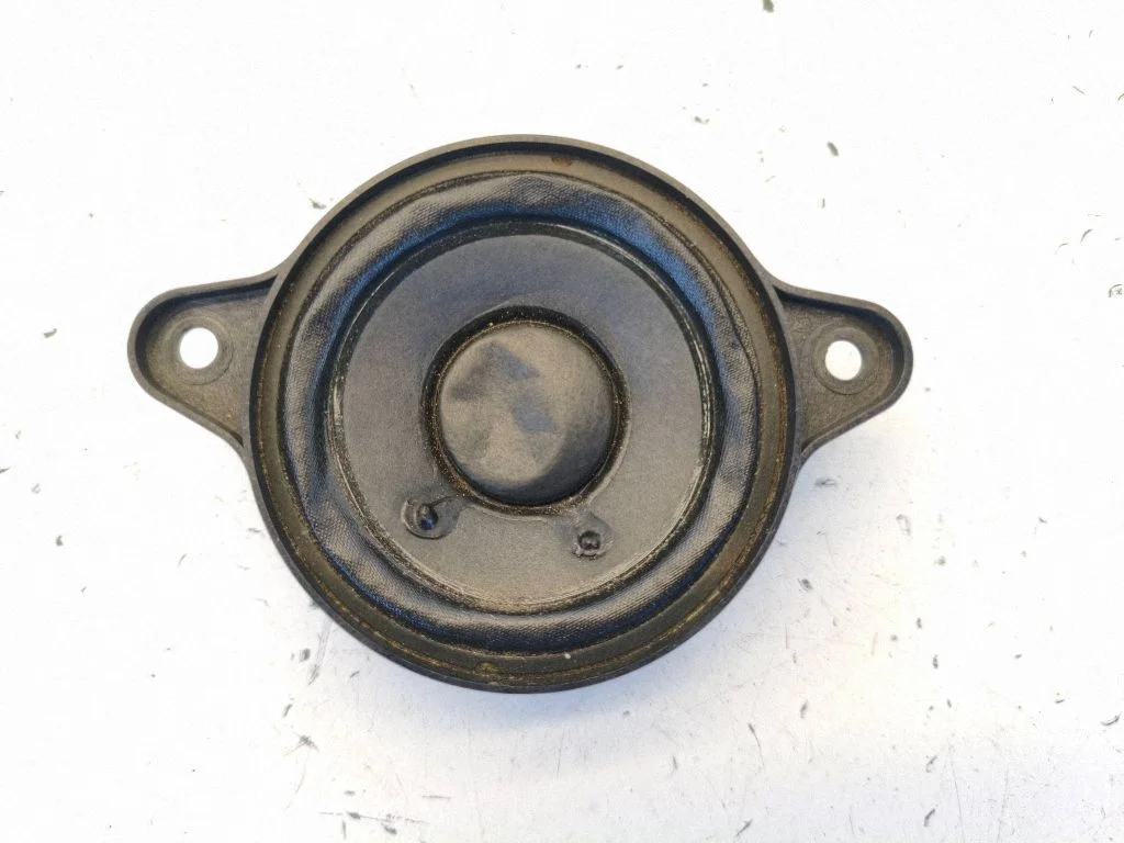 Panel speaker – Mercedes-Benz E-Class W211 (2002-2009)