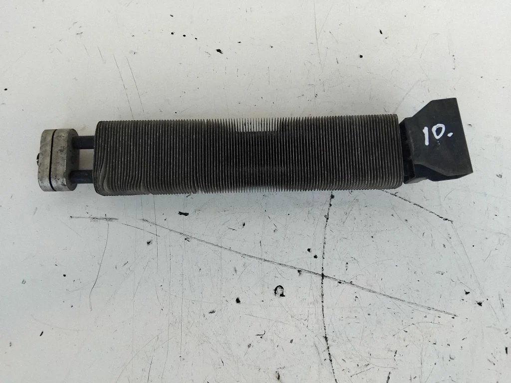 Roolivõimendi radiaator 2115040940PH